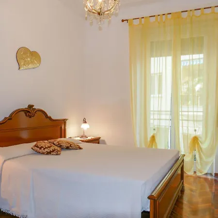 P&p By Interhome Apartment Sanremo